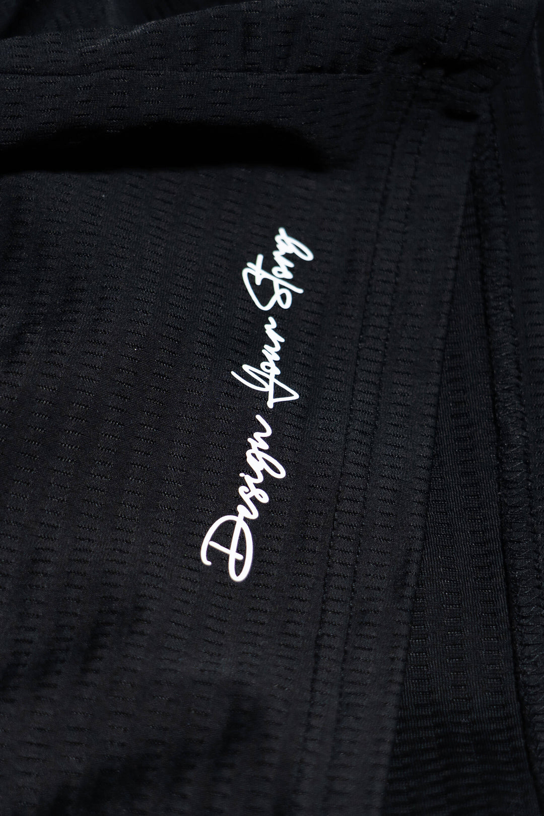 Signature Logo 5 inch inseam Shorts Black, Detail